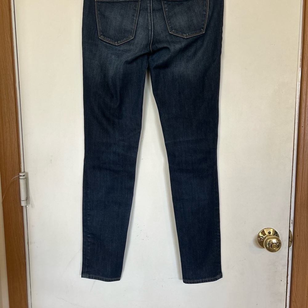 White house black market, the skimmer size 0 dark wash denim - Picture 2 of 12
